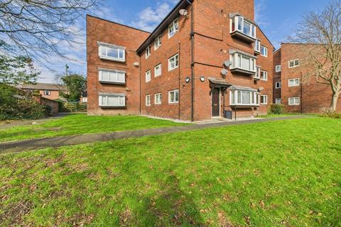 2 bedroom apartment for sale, Montrose Court, CH4