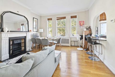 2 bedroom flat to rent, Fulham Road, Fulham SW6