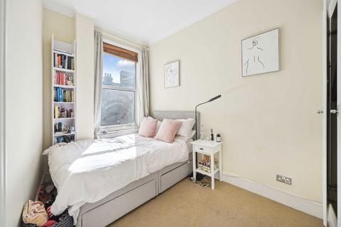 2 bedroom flat to rent, Fulham Road, Fulham SW6