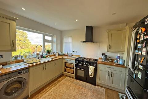 4 bedroom detached bungalow for sale, Woods Grove, Scarborough YO13