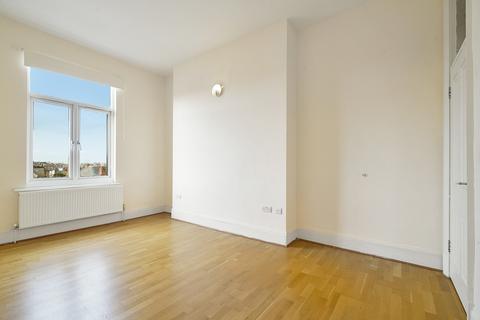 3 bedroom apartment for sale, St. Pauls Avenue, London