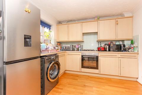 2 bedroom end of terrace house for sale, Butterfields, Wellingborough NN8