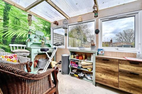 undefined, Meadowside Close