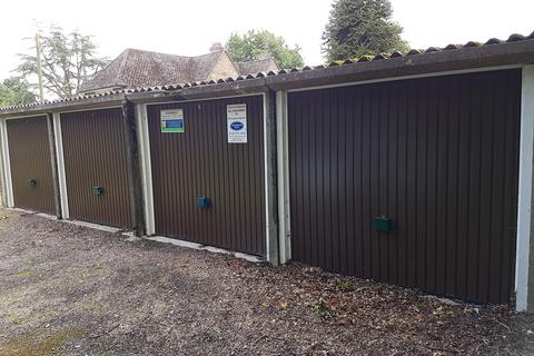 undefined, Beechfield, Frilsham RG18