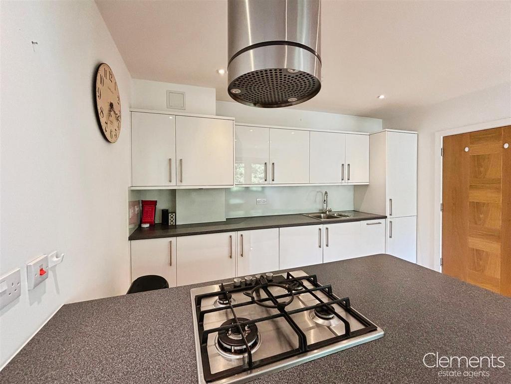 Fitted Kitchen