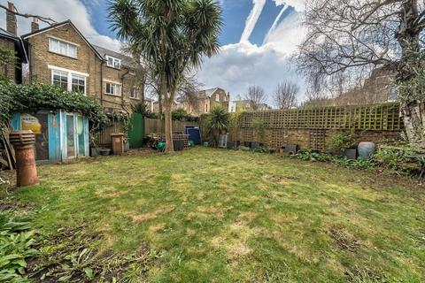 2 bedroom flat to rent, Tyrwhitt Road, London SE4
