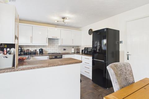 17 Durham Close, Fazeley, Tamworth, B78 3XX