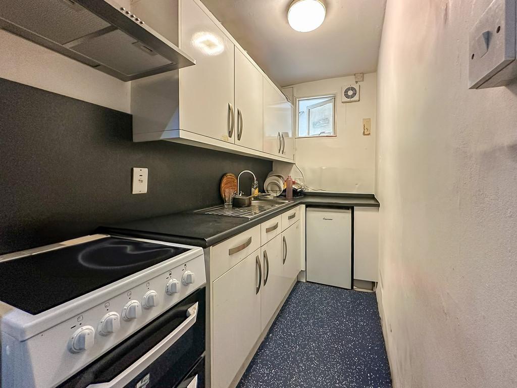 Lower GF Kitchenette