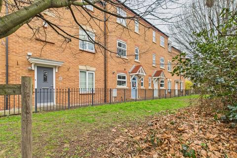 3 bedroom terraced house for sale, Hedging Lane, Tamworth B77