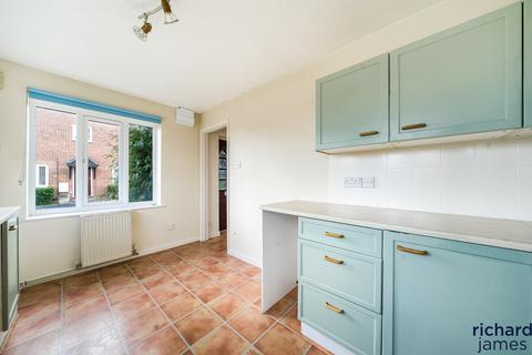 29 Bakers Field, Lyneham, Chippenham, SN15 4NN