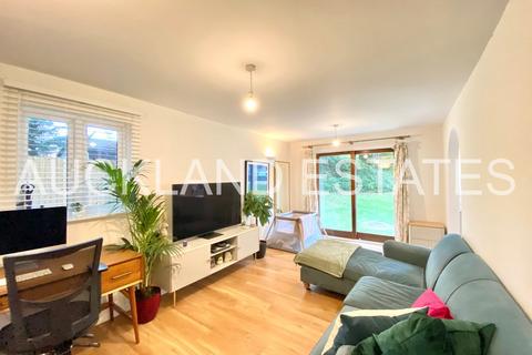 1 bedroom apartment for sale, Bornedene, Potters Bar EN6