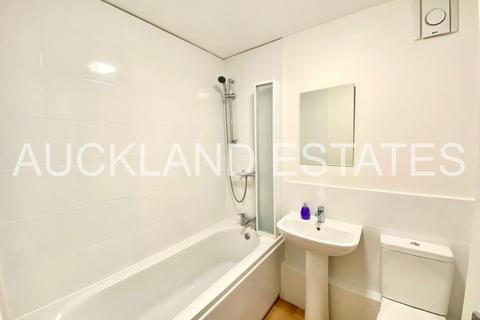 1 bedroom apartment for sale, Bornedene, Potters Bar EN6