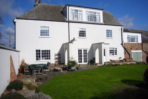 5 bedroom semi-detached house for sale, High Street, Airmyn, DN14 8LF