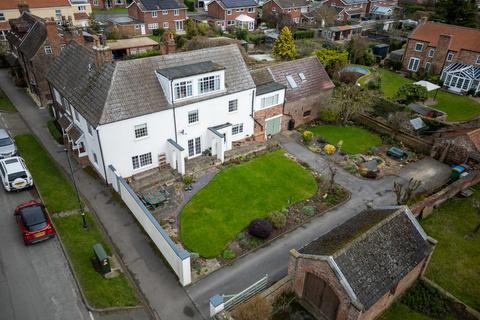 5 bedroom semi-detached house for sale, High Street, Airmyn, DN14 8LF