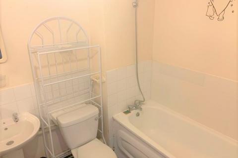 1 bedroom flat for sale, Northumberland Park, Tottenham N17