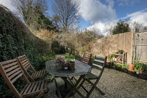 3 bedroom terraced house for sale, Lugard Road, Nunhead, SE15