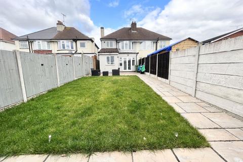 3 bedroom semi-detached house for sale, Pensnett Road, Dudley DY1