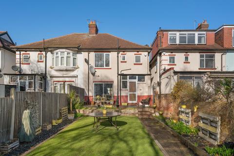 61 Boston Gardens, Brentford, TW8 9LR
