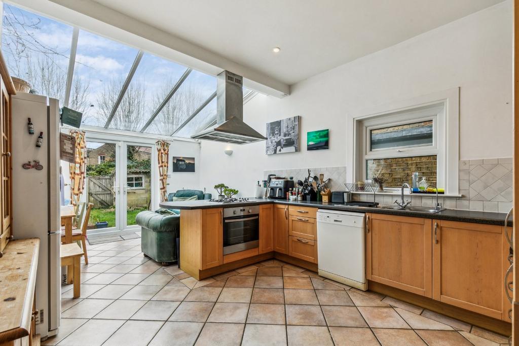 Kitchen/Breakfast