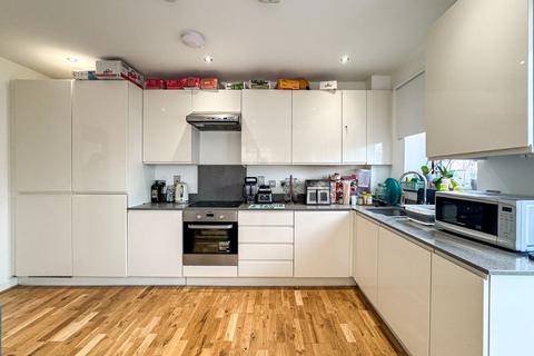 2 bedroom apartment to rent, Arnham Place, London