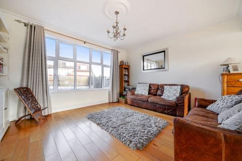 67 Ridgeway Avenue, Barnet, EN4 8TL