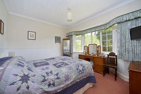Rhosilli Rowly Drive, Cranleigh, GU6 8PJ