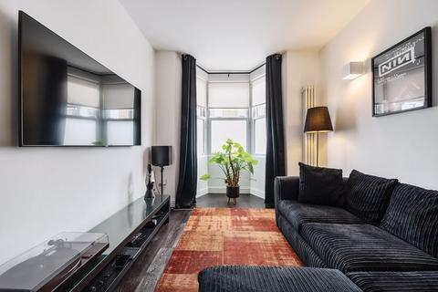 35 Reventlow Road, London, SE9 2DJ