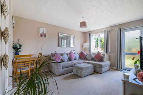 2 bedroom terraced house for sale, Buckingham Road, Chippenham SN15