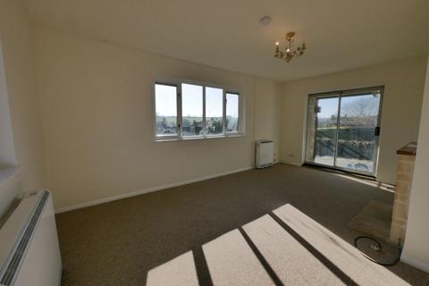 2 bedroom detached bungalow to rent, Walkers Gardens, Northleach