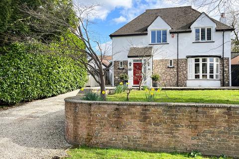 14 Cory Crescent, Peterston-Super-Ely, The Vale of Glamorgan CF5 6LS