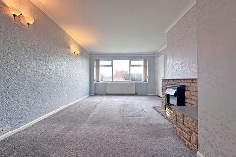 2 bedroom bungalow for sale, Silverthorne Avenue, FOXYARDS, TIPTON, DY4 8AG