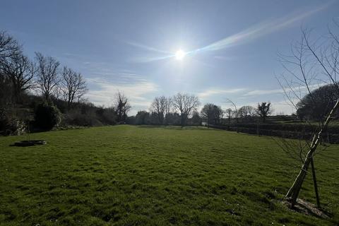 5 bedroom detached house for sale, Llangefni Road, Tyn-Y-Gongl, Anglesey, LL74