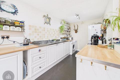 2 bedroom flat for sale, Peddars Close, Ixworth