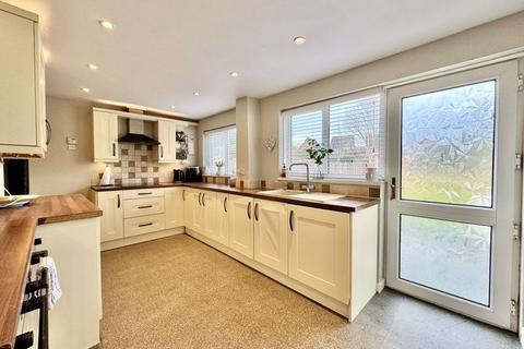 195 Walmley Road, Sutton Coldfield, B76 2PP