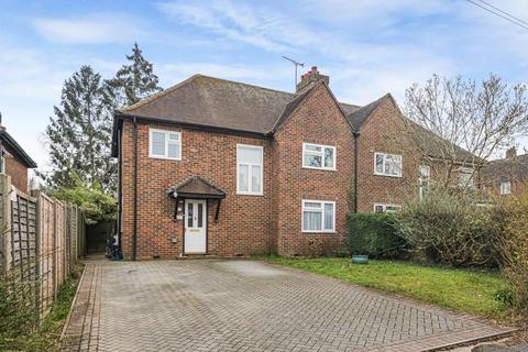 4 bedroom semi-detached house for sale, Norwood Close, Effingham