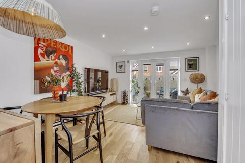2 bedroom end of terrace house for sale, Rubin Close, Bury St Edmunds