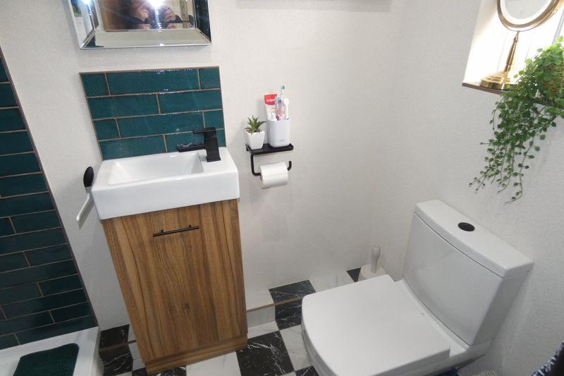 Ground Floor Shower