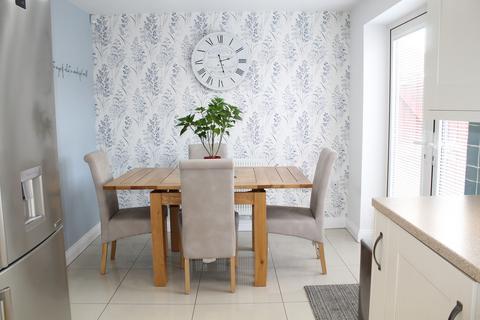 3 bedroom detached house for sale, Tomlinson Close, Newton, Alfreton. DE55 5AW