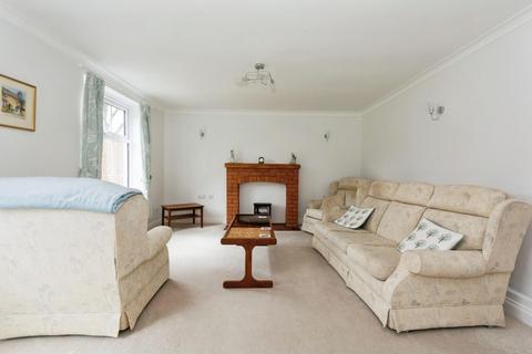 2 bedroom apartment for sale, St. Lawrence Close, Knowle, Solihull