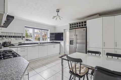 4 bedroom detached house for sale, Rickmansworth Lane, Chalfont St Peter