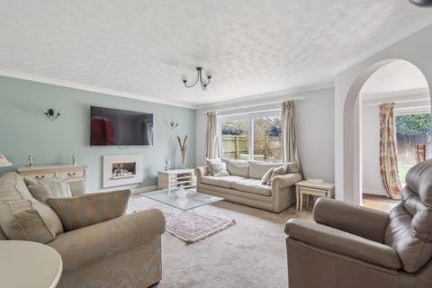 4 bedroom detached house for sale, Rickmansworth Lane, Chalfont St Peter