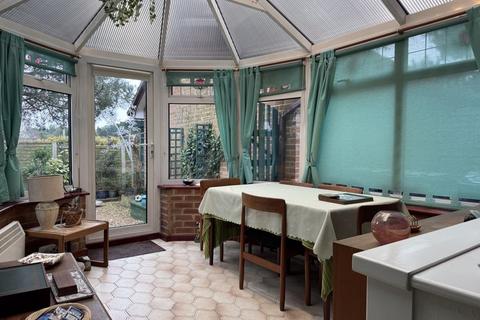 2 Chestnut Close, Sandford, Wareham, BH20 7QG