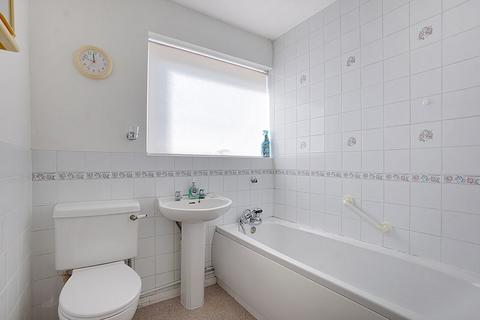 6 Evenhill Road, Littlebourne, Canterbury, CT3 1TE