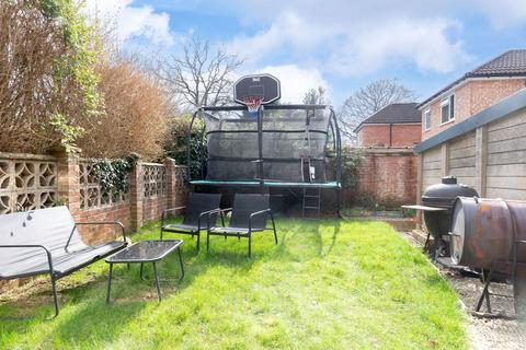 7 Studland Drive, Prestbury, Cheltenham, GL52 5BU