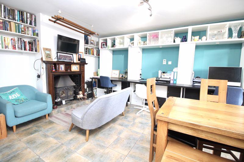 Living/Dining Area
