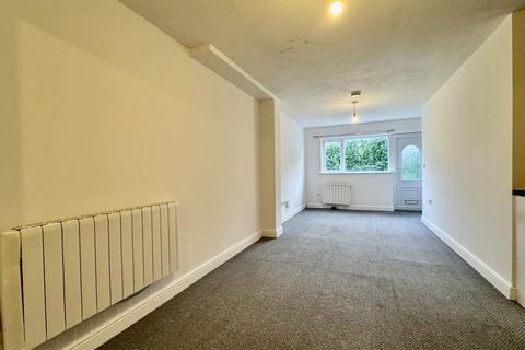 1 bedroom flat to rent, Mohair Street, Keighley. BD21 2AG