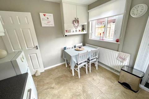 2 bedroom semi-detached house for sale, Crogen, Chirk