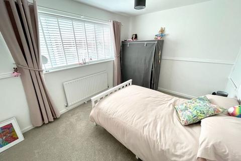 127 Crogen, Chirk, Wrexham, LL14 5BE