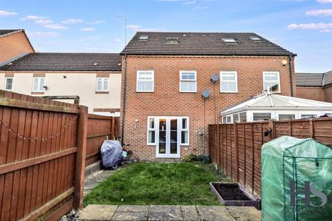 216 Wharf Lane, Solihull, B91 2UN
