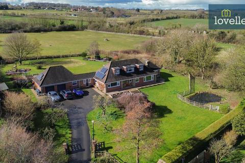 Ashby Acres Chapel Lane, Ashby Cum Fenby, Grimsby, DN37 0QT